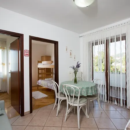 Kinkela Apartment *